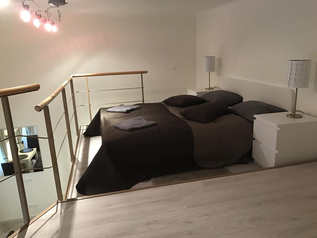 Goldcentral Apartment Gozsdu Budapesta Exterior foto